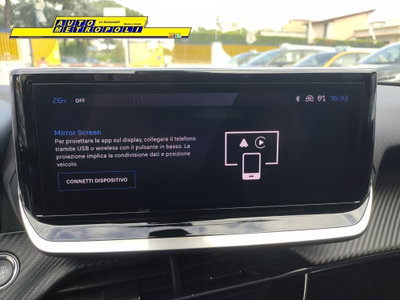 Peugeot 2008 1.2 turbo Allure 100cv (18)