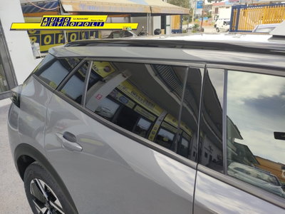 Peugeot 2008 1.2 turbo Allure 100cv (7)