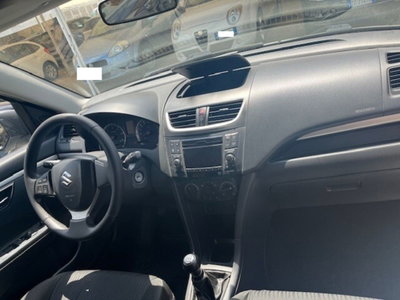 Suzuki Swift 1.3 DDiS 5 porte GL (11)