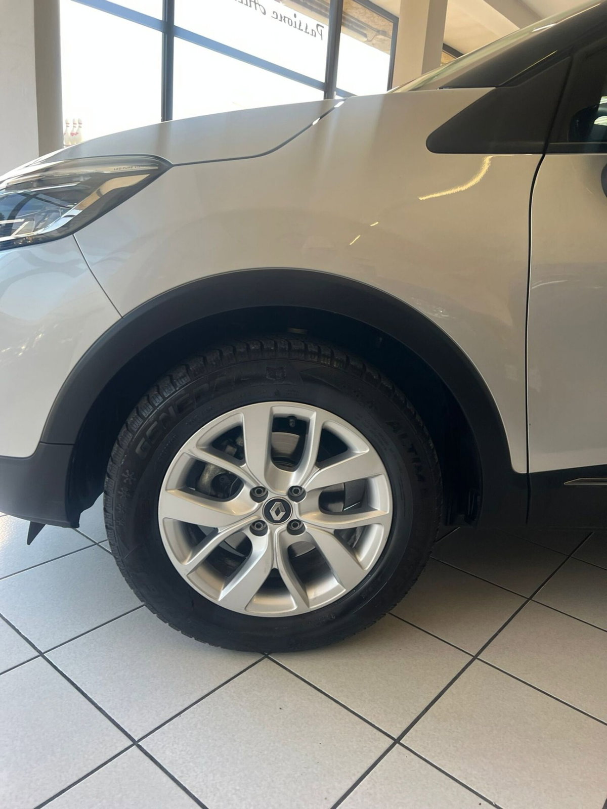 Renault Captur TCe 12V 90 CV Sport Edition (6)