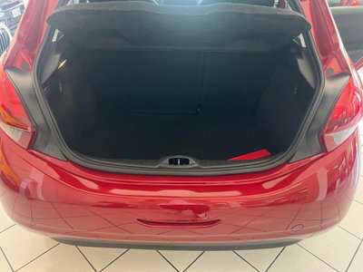 Peugeot 208 82 5 porte Allure (12)