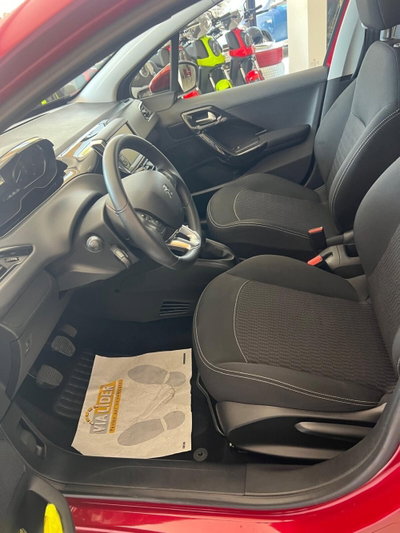 Peugeot 208 82 5 porte Allure (13)