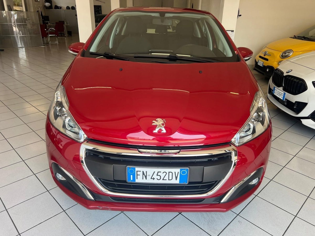 Peugeot 208 82 5 porte Allure (2)