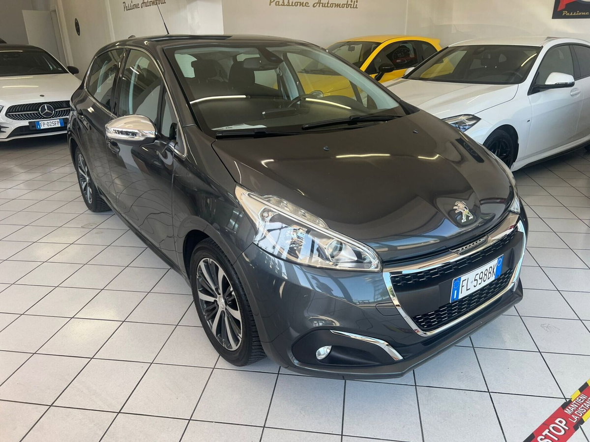 Peugeot 208 82 5 porte Allure (3)