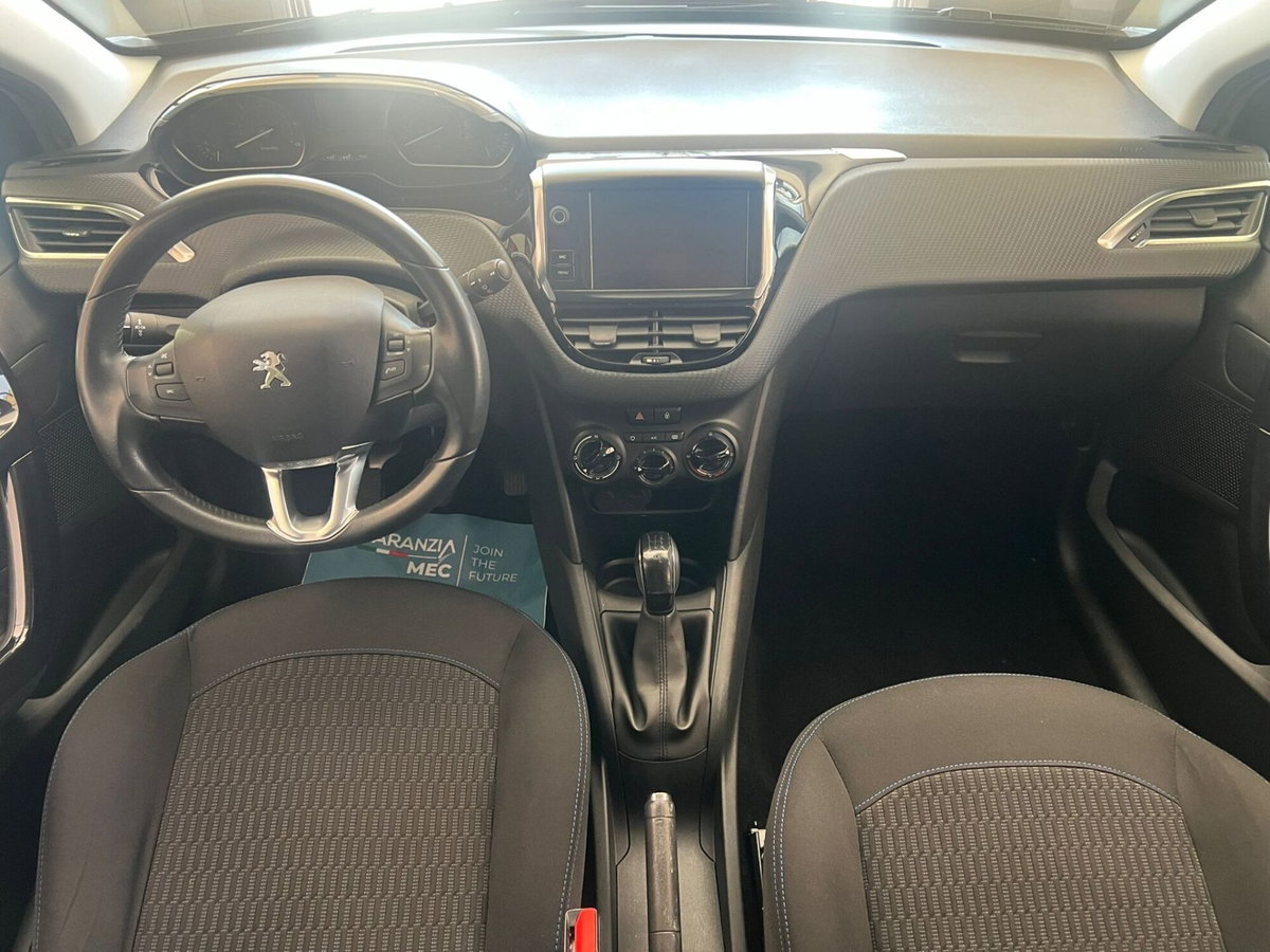 Peugeot 208 BlueHDi 100 Stop&Start 5 porte Allure (11)
