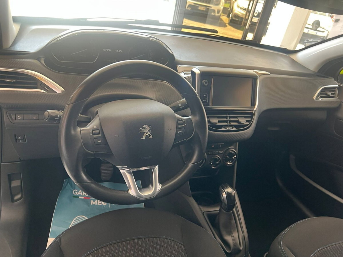 Peugeot 208 BlueHDi 100 Stop&Start 5 porte Allure (9)