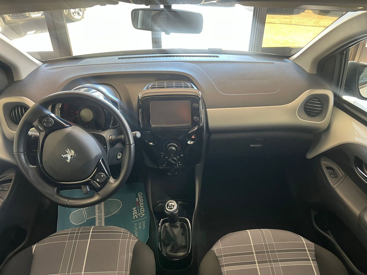 Peugeot 108 68 ETG 5 porte Allure (16)