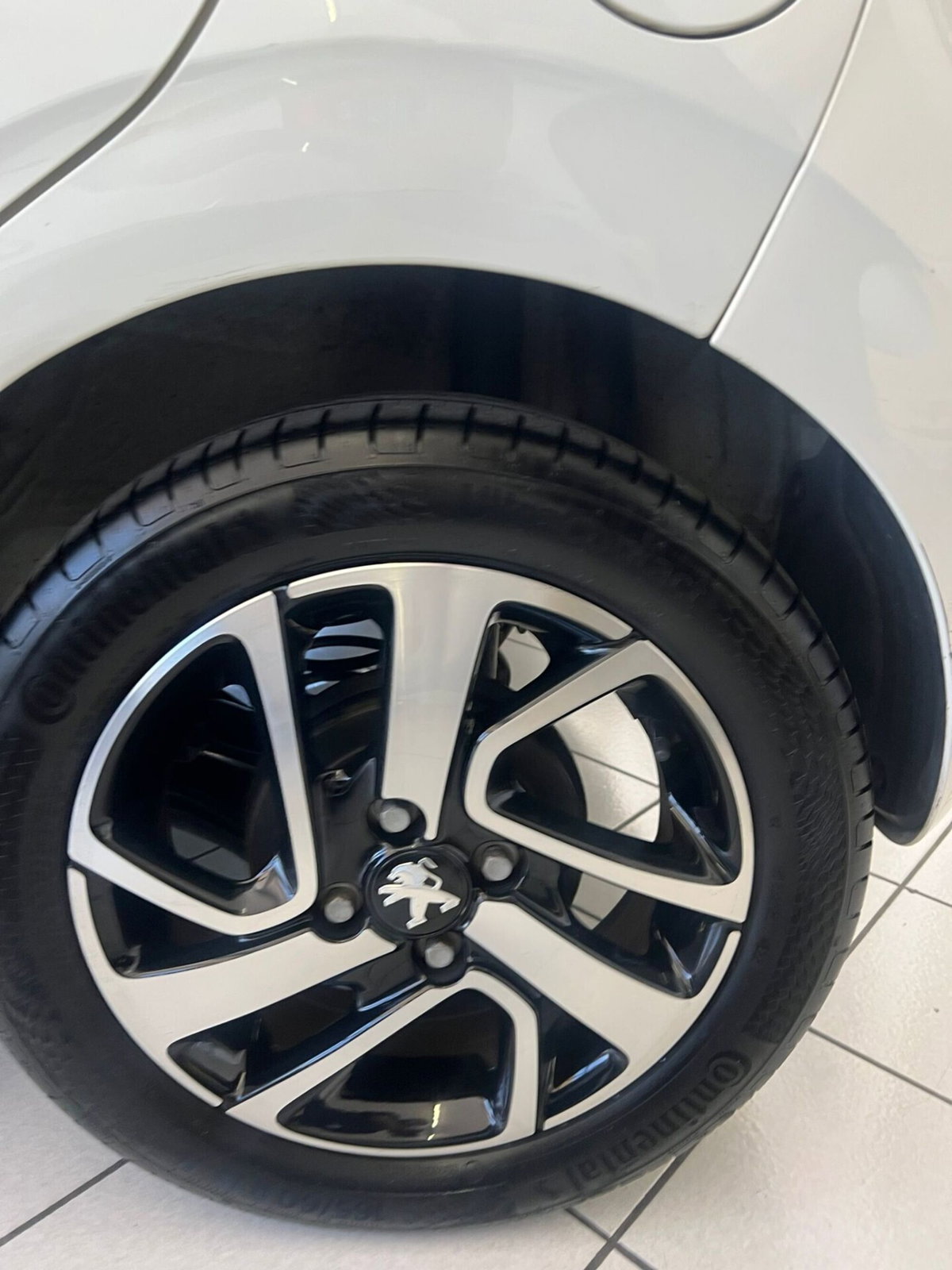 Peugeot 108 68 ETG 5 porte Allure (6)