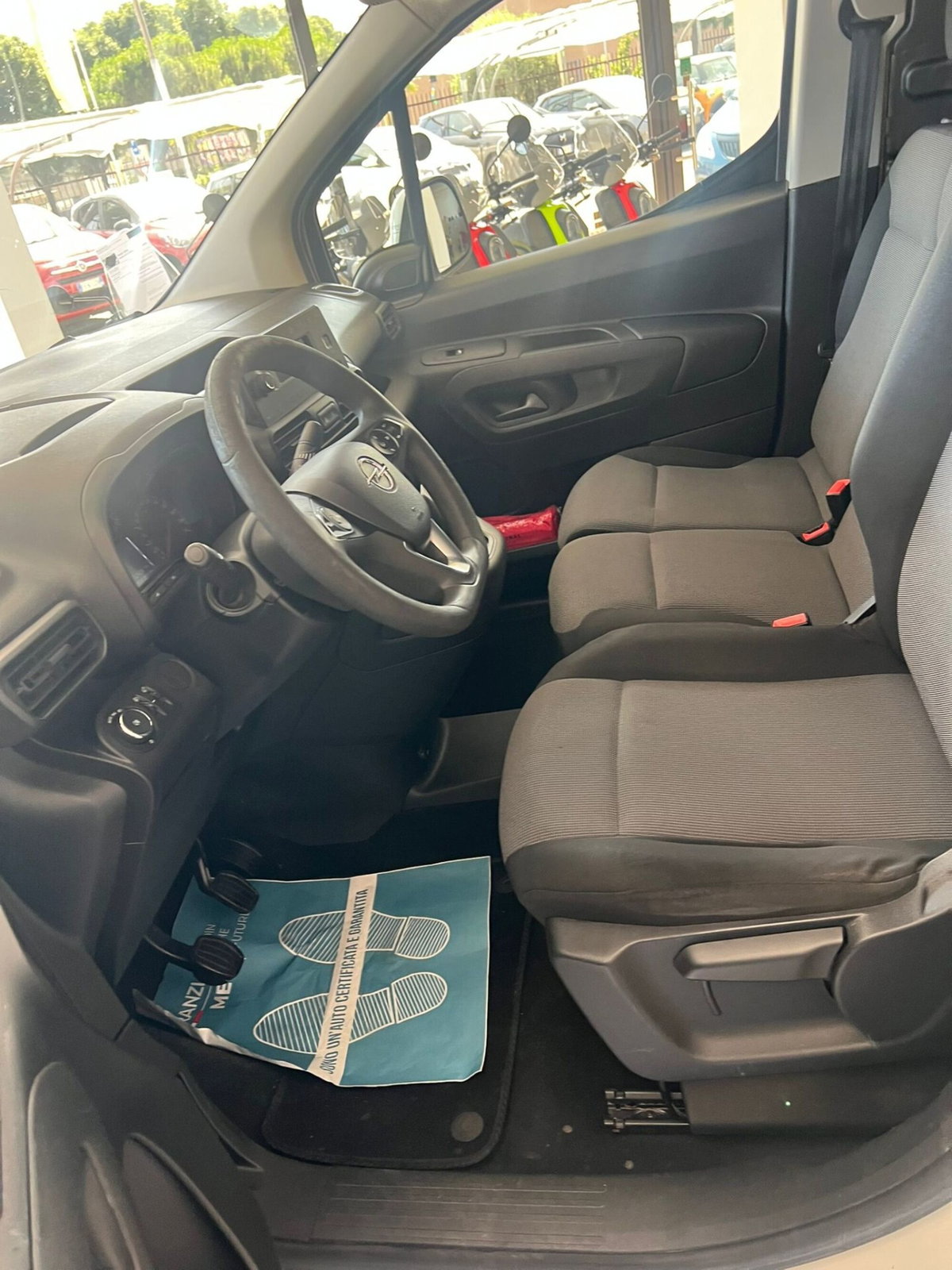 Opel Combo Furgone Cargo 1.6 Diesel PC 650kg (13)