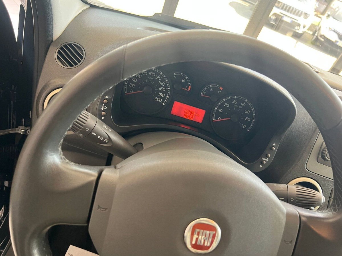 Fiat Panda 1.3 MJT 16V DPF 4x4 Cross (11)