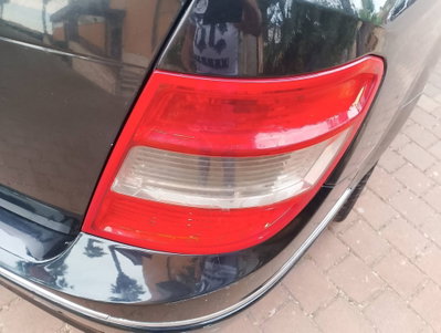 Mercedes-Benz Classe C Station Wagon 220 CDI BlueEFFICIENCY Avantgarde AMG (20)