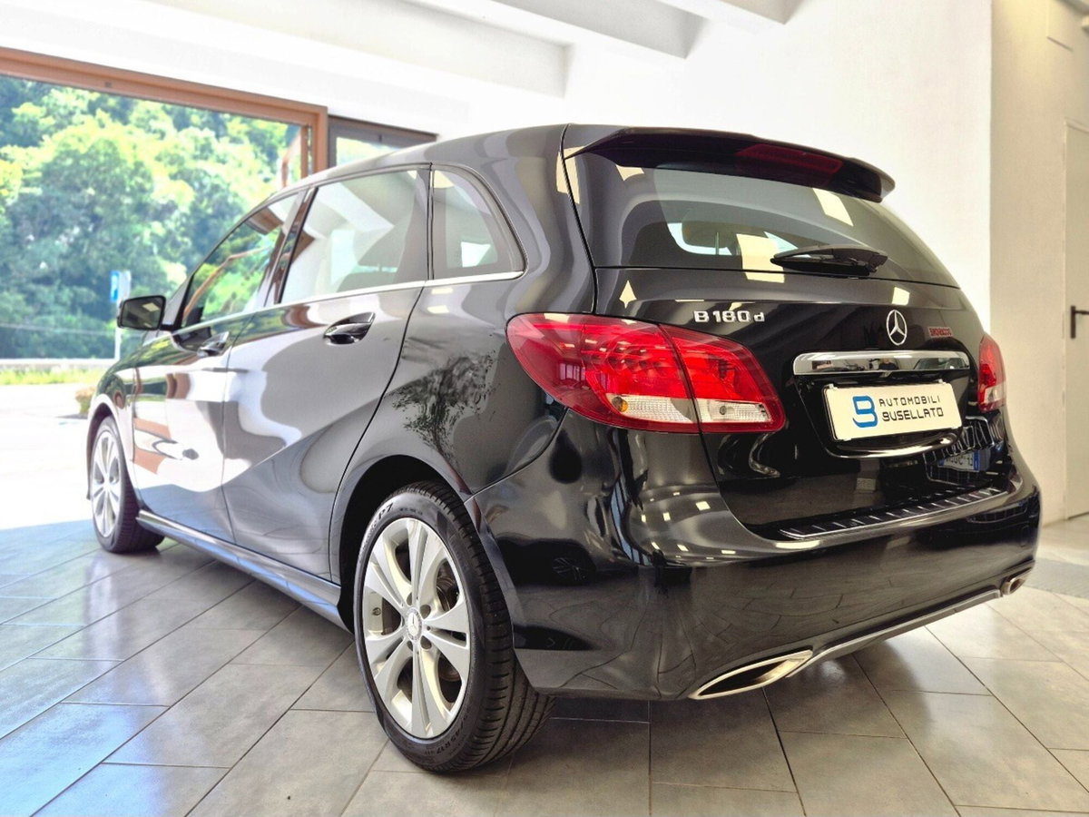 Mercedes-Benz Classe B 180 d Automatic Premium (15)