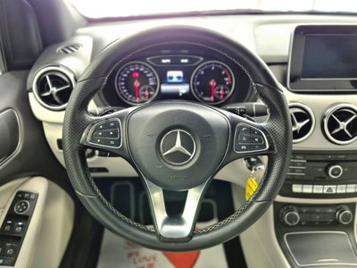 Mercedes-Benz Classe B 180 d Automatic Premium (4)