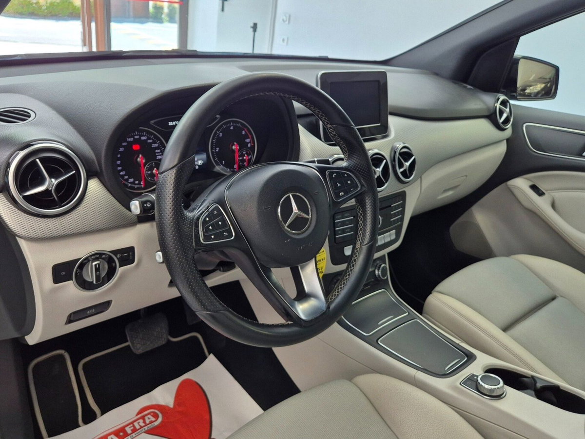 Mercedes-Benz Classe B 180 d Automatic Premium (5)