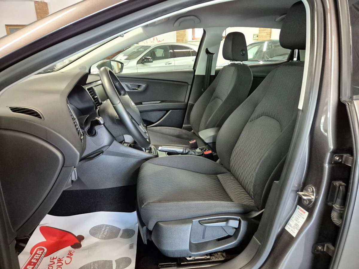 SEAT Leon 1.6 TDI 110 CV 5p. Start/Stop Style (6)