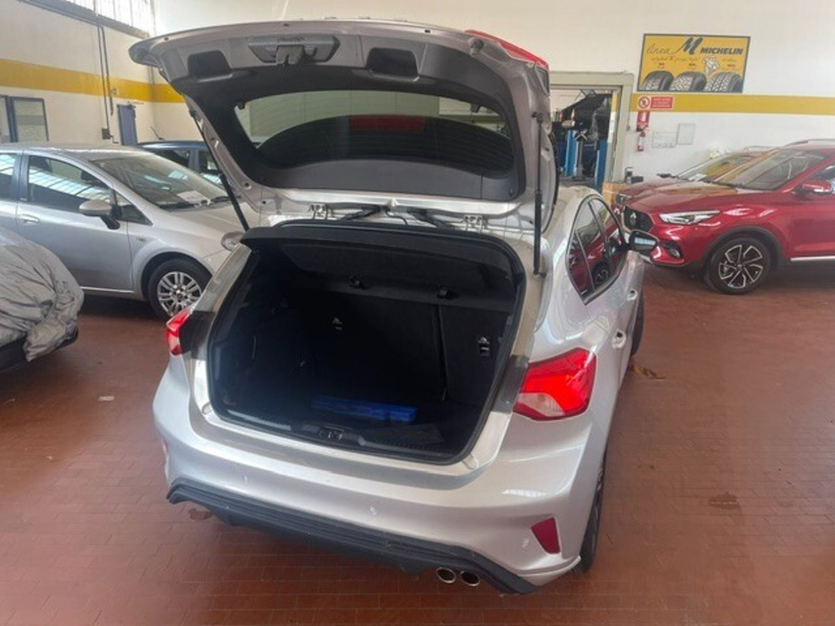Ford Focus 1.0 EcoBoost 125 CV 5p. ST-Line (7)