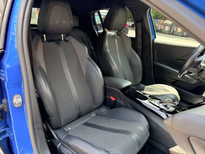 Peugeot 208 PureTech 100 Stop&Start EAT8 5 porte GT Pack (17)