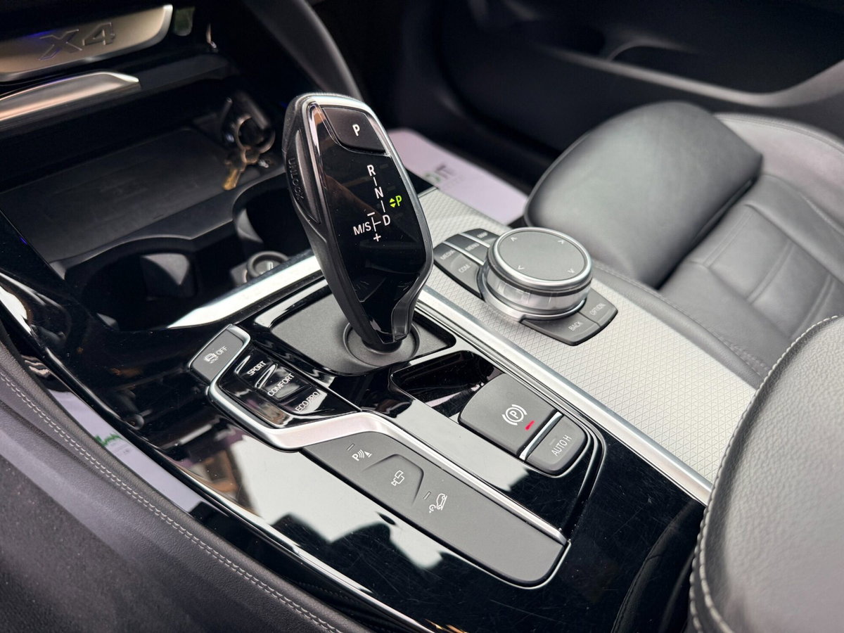 BMW X4 xDrive20i Msport (18)