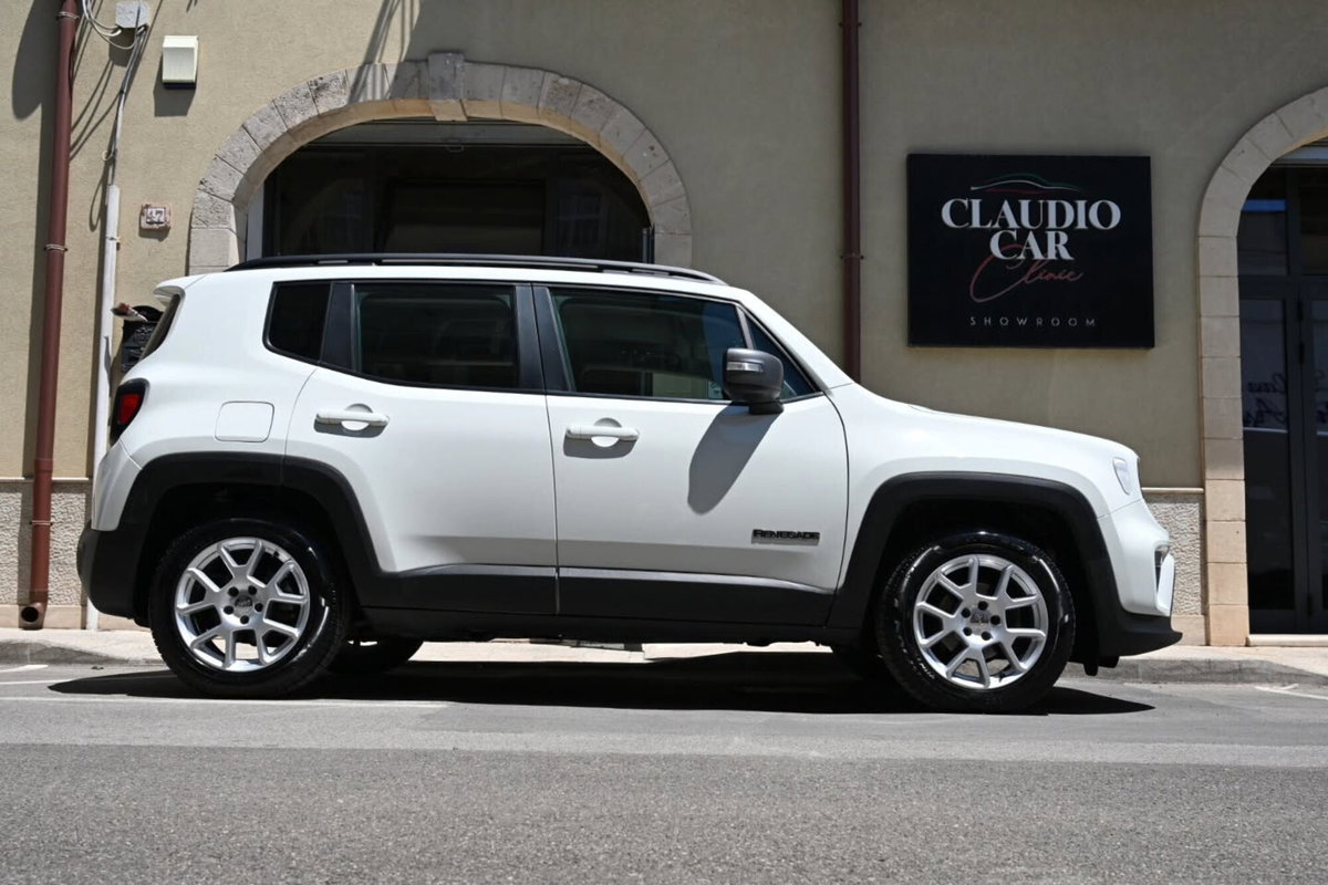 Jeep Renegade 1.6 Mjt 130 CV Limited (9)