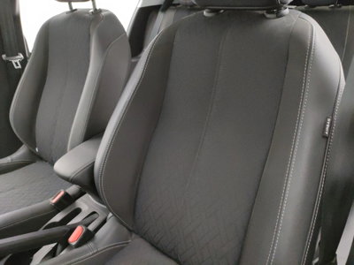 Opel Corsa 1.2 Elegance (4)