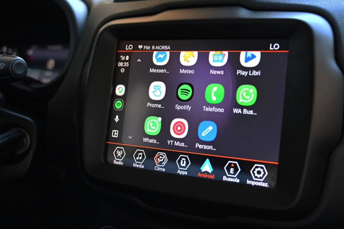 Jeep Renegade 1.6 Mjt 130 CV Limited (15)