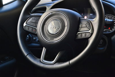 Jeep Renegade 1.6 Mjt 130 CV Limited (3)