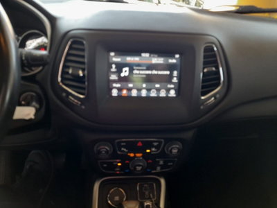 Jeep Compass 2.0 Multijet II aut. 4WD Longitude (11)