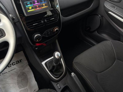 Renault Clio dCi 8V 90 CV EDC 5 porte Duel2 (11)