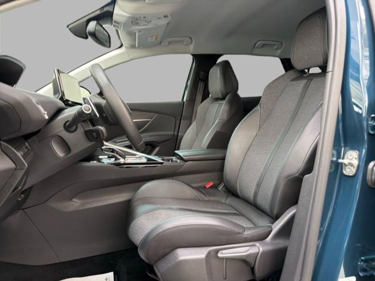 Peugeot 3008 BlueHDi 130 S&S Business (12)