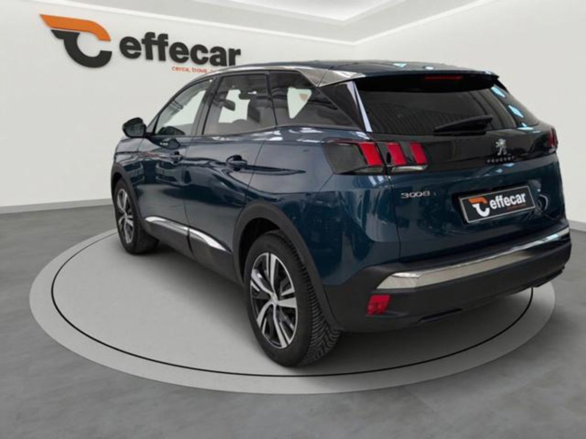 Peugeot 3008 BlueHDi 130 S&S Business (4)