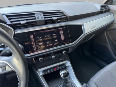 Audi Q3 40 TDI quattro S tronic Business Advanced (10)