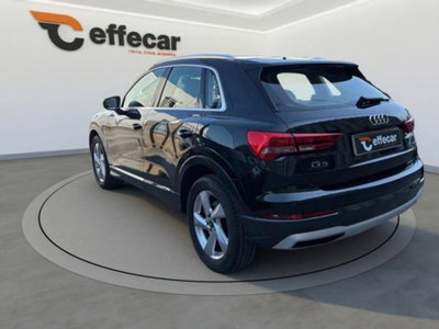 Audi Q3 40 TDI quattro S tronic Business Advanced (4)