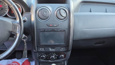 Dacia Duster 1.5 dCi 110CV Start&Stop 4x2 Serie Lim.Urban Explorer (12)
