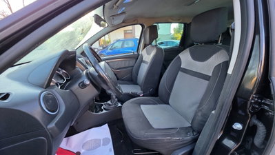 Dacia Duster 1.5 dCi 110CV Start&Stop 4x2 Serie Lim.Urban Explorer (8)