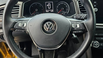 Volkswagen T-Roc 1.6 TDI SCR Business BlueMotion Technology (18)
