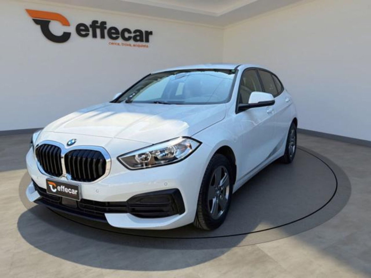BMW Serie 1 116d 2.0 116CV cat 5 porte Attiva DPF