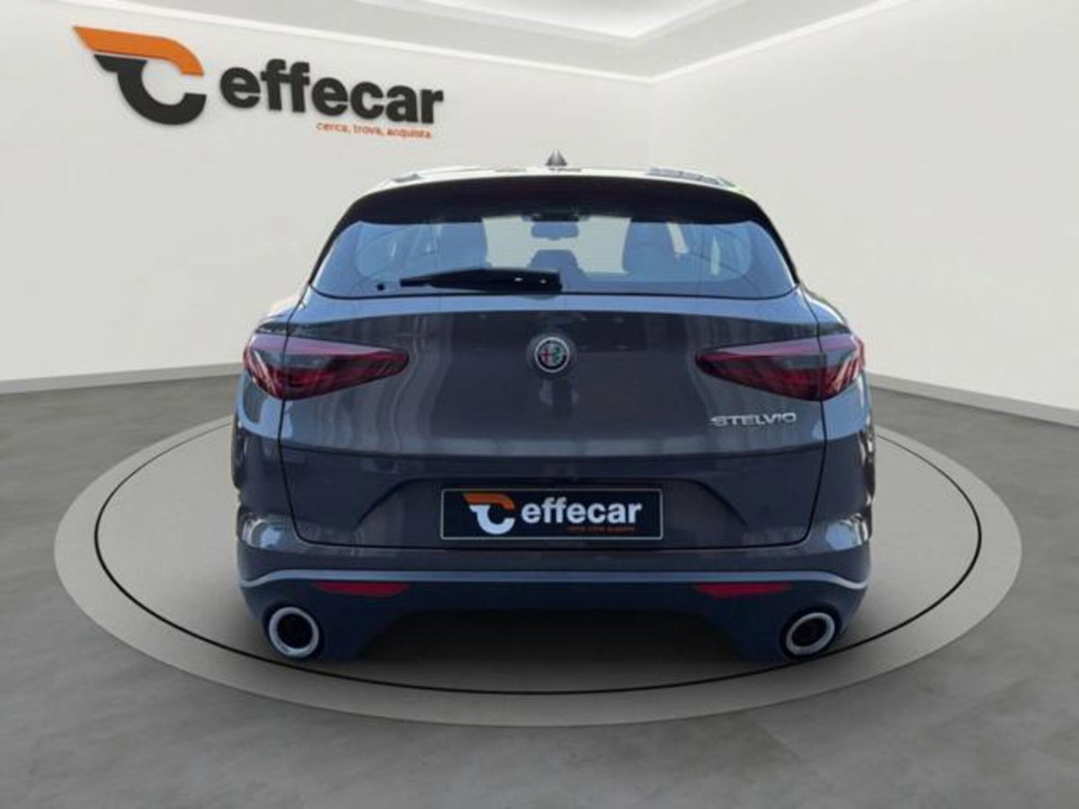Alfa Romeo Stelvio Stelvio 2.2 Turbodiesel 160 CV AT8 RWD Sprint (5)