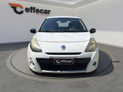 Renault Clio 1.2 16V 5 porte GPL Dynamique (2)
