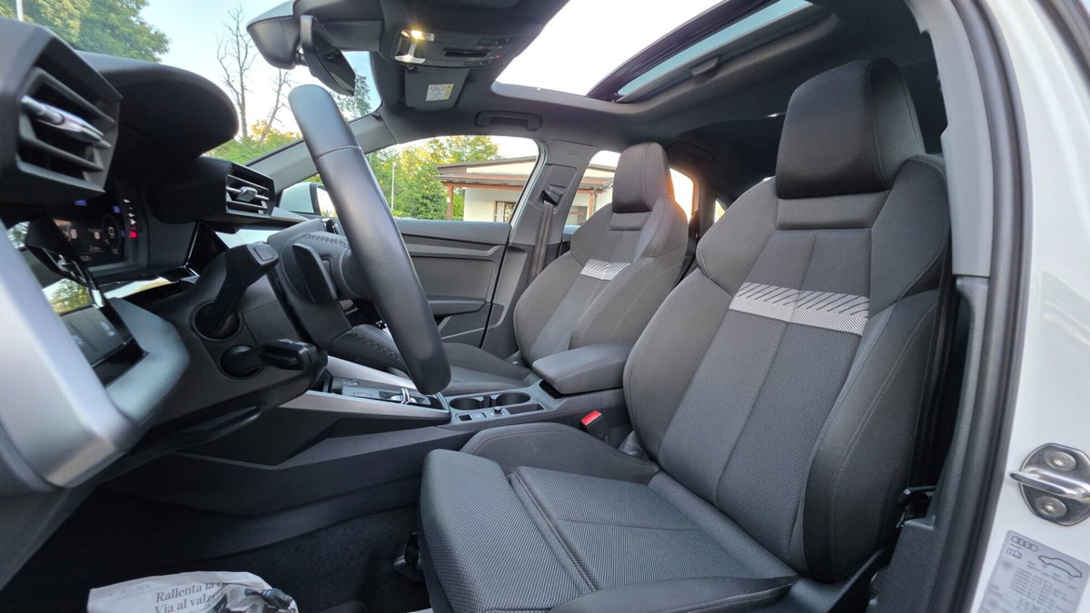 Audi A3 Sportback 30 TDI S line edition (14)