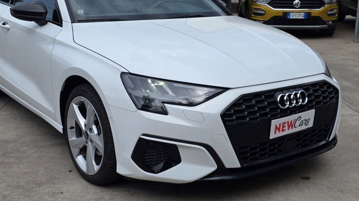 Audi A3 Sportback 30 TDI S line edition (3)