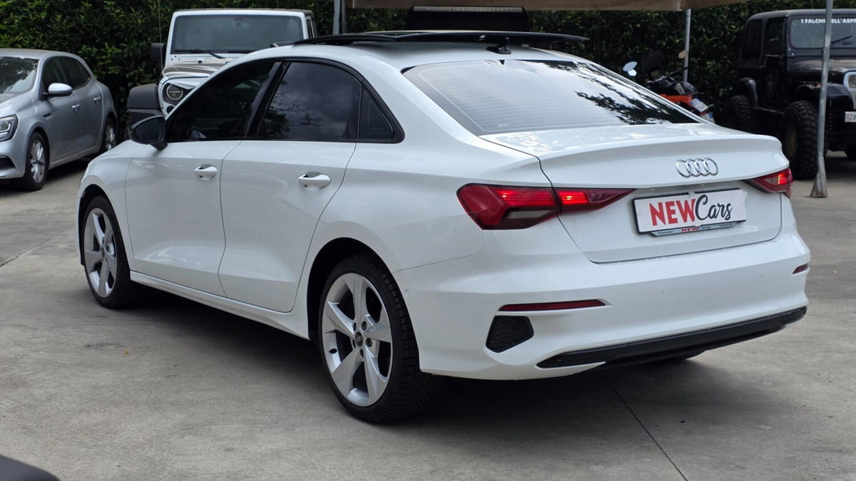 Audi A3 Sportback 30 TDI S line edition (8)