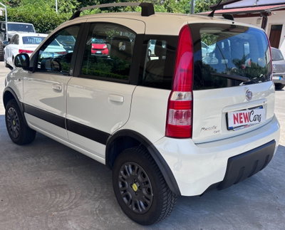 Fiat Panda 1.3 MJT 16V DPF 4x4 Climbing (7)