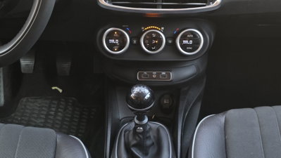 Fiat 500X 1.6 MultiJet 120 CV Lounge (18)