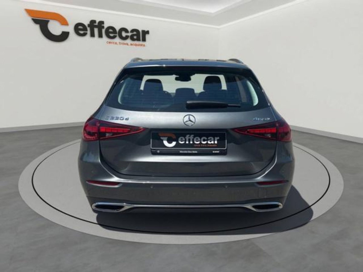 Mercedes-Benz Classe C Station Wagon 220 d Mild hybrid 4Matic Sport (5)