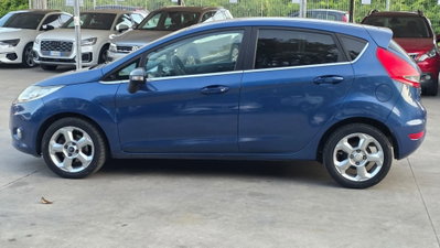 Ford Fiesta 1.6 TDCi 5p. Titanium (5)
