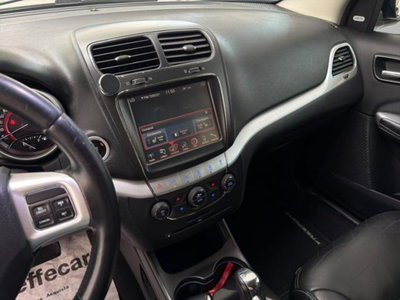 Fiat Freemont 2.0 Mjt 170 CV 4x4 Automatica Lounge (10)