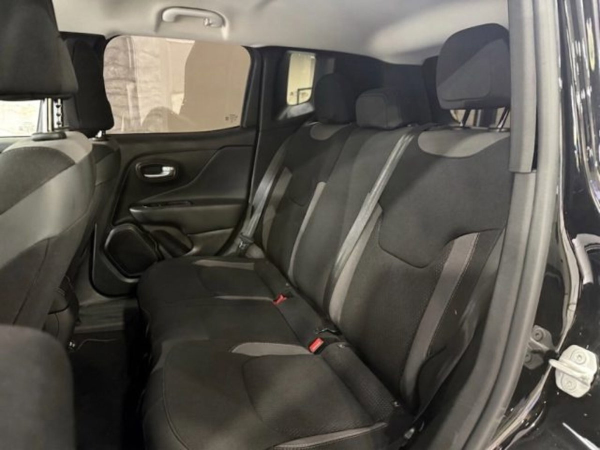 Jeep Renegade 1.6 Mjt 130 CV Limited (18)