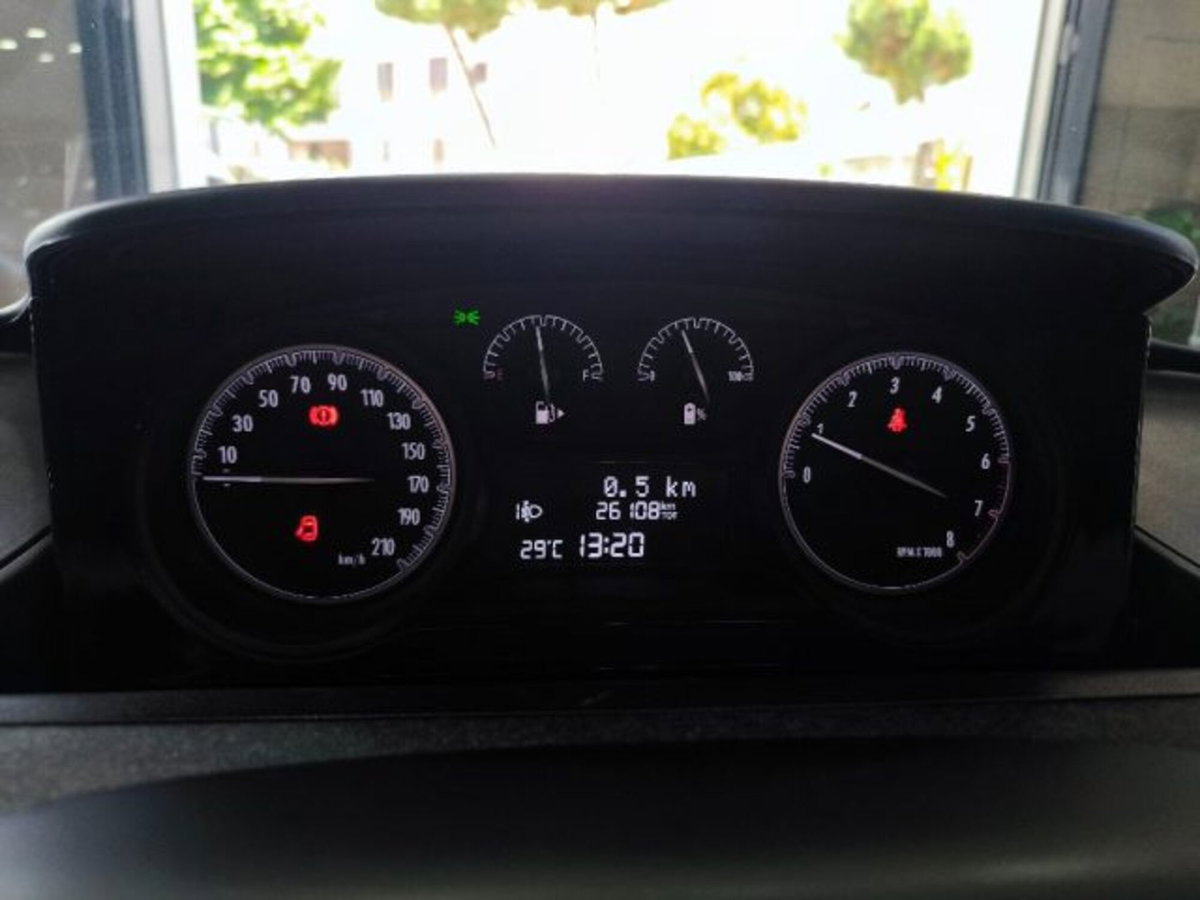 Lancia Ypsilon 1.0 FireFly 5 porte S&S Hybrid Ecochic A. Ferretti (13)