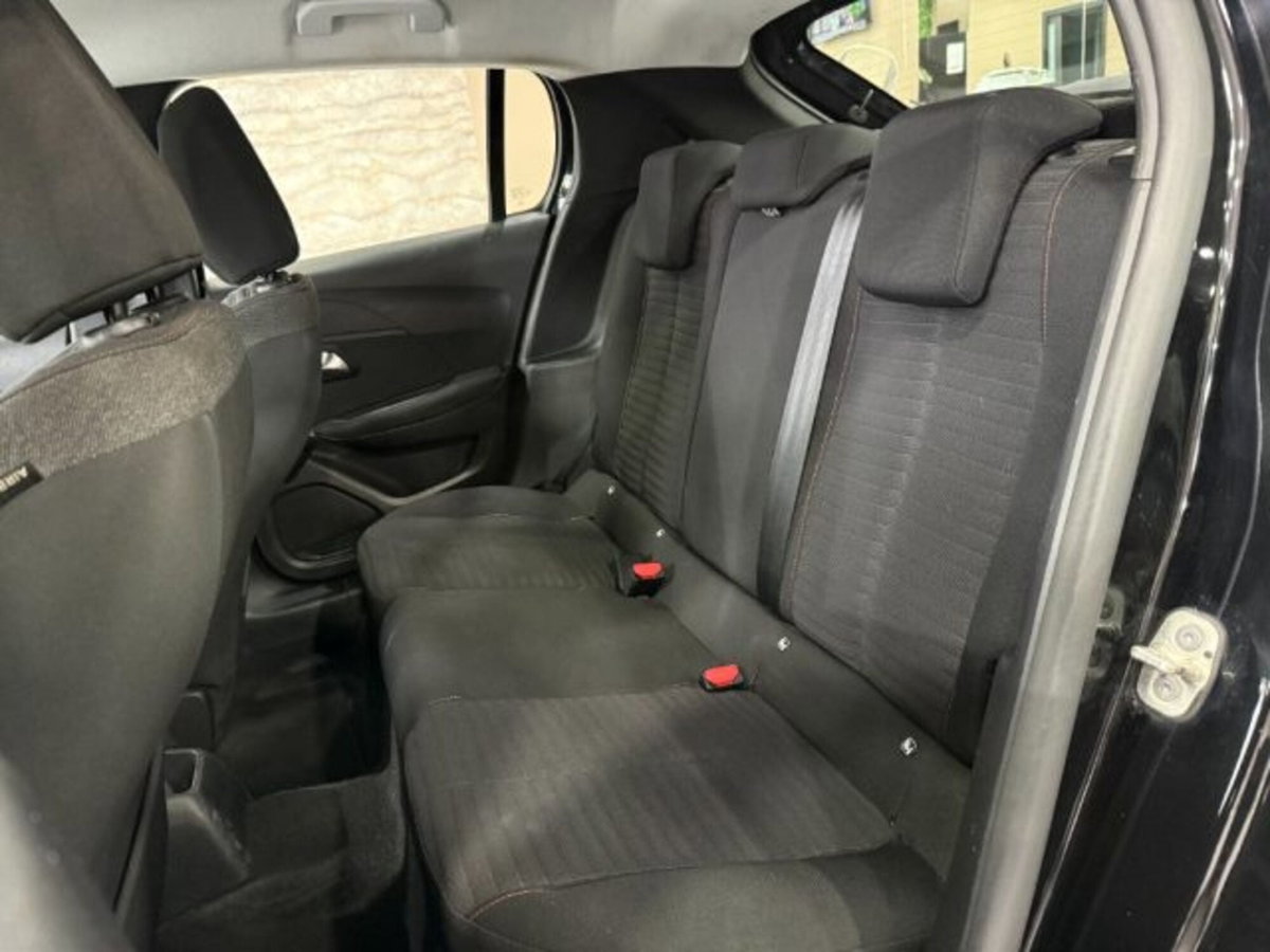 Peugeot 208 1.2 puretech Active s&s 75cv (17)