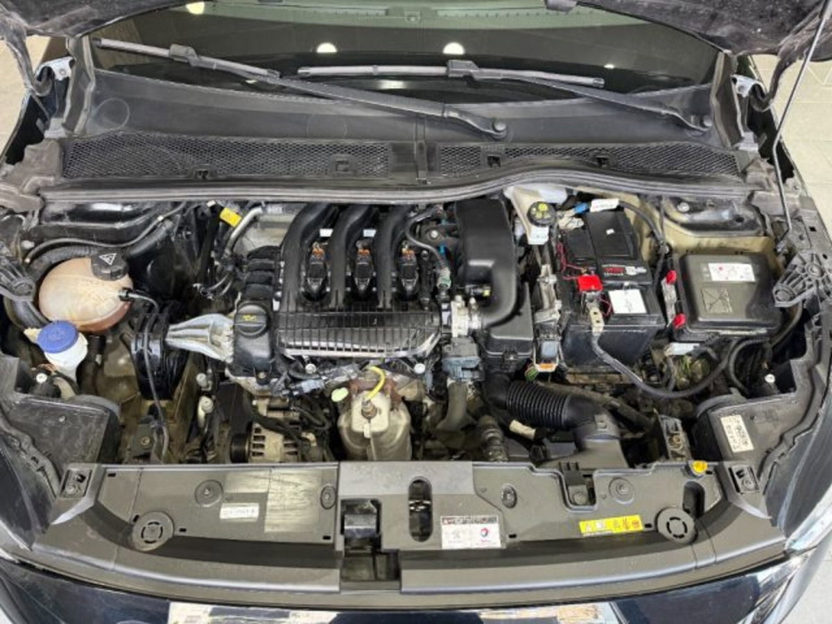 Peugeot 208 1.2 puretech Active s&s 75cv (18)